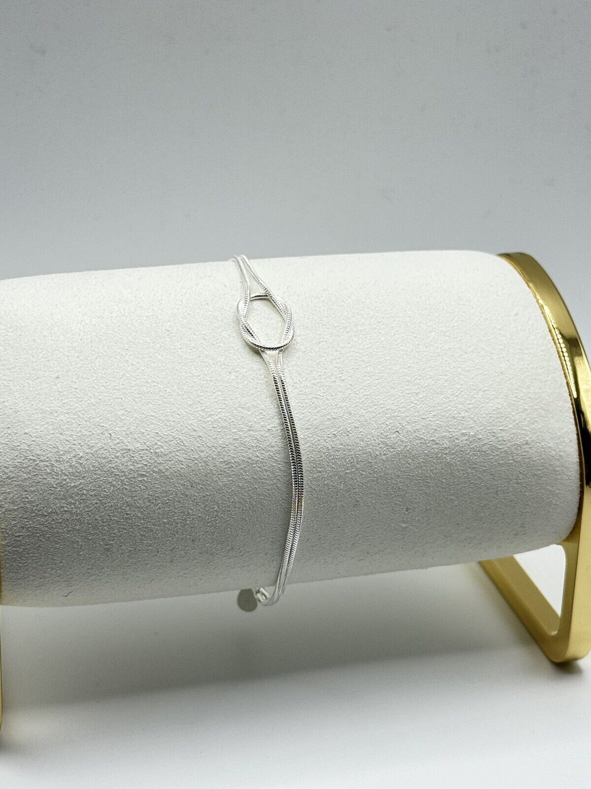 925 Sterling Silver Knot Bracelet