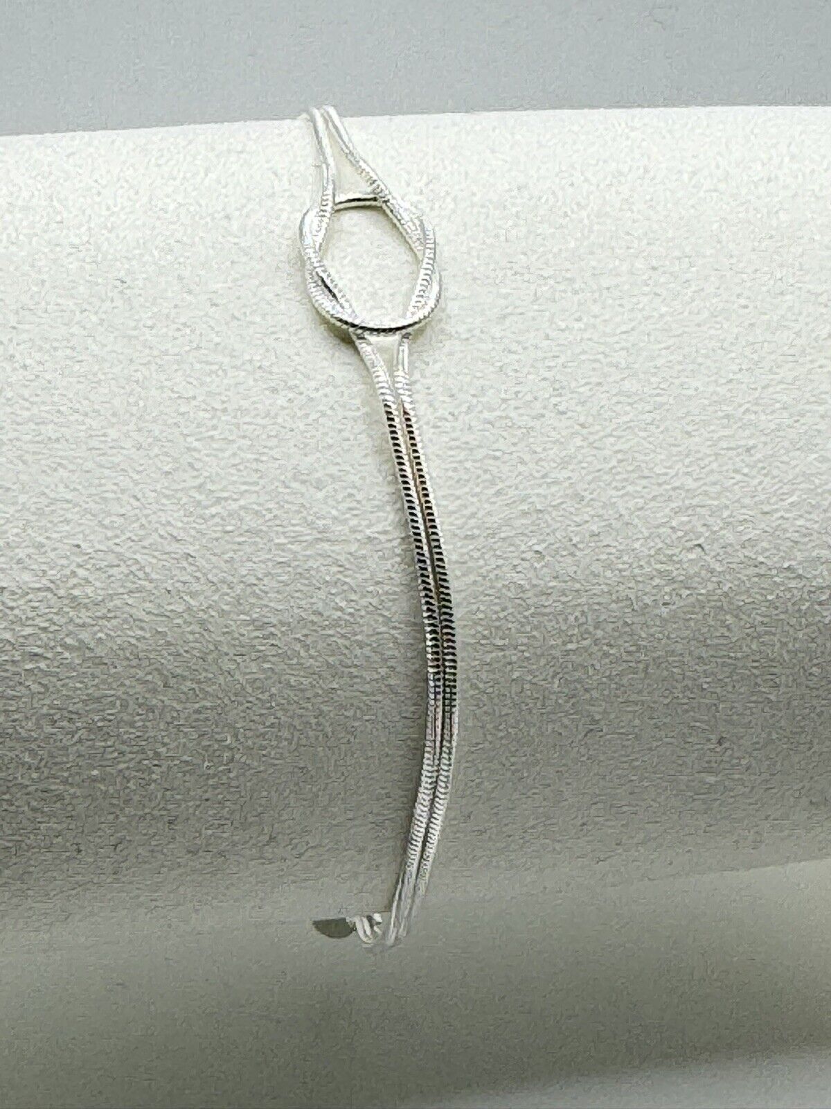 925 Sterling Silver Knot Bracelet
