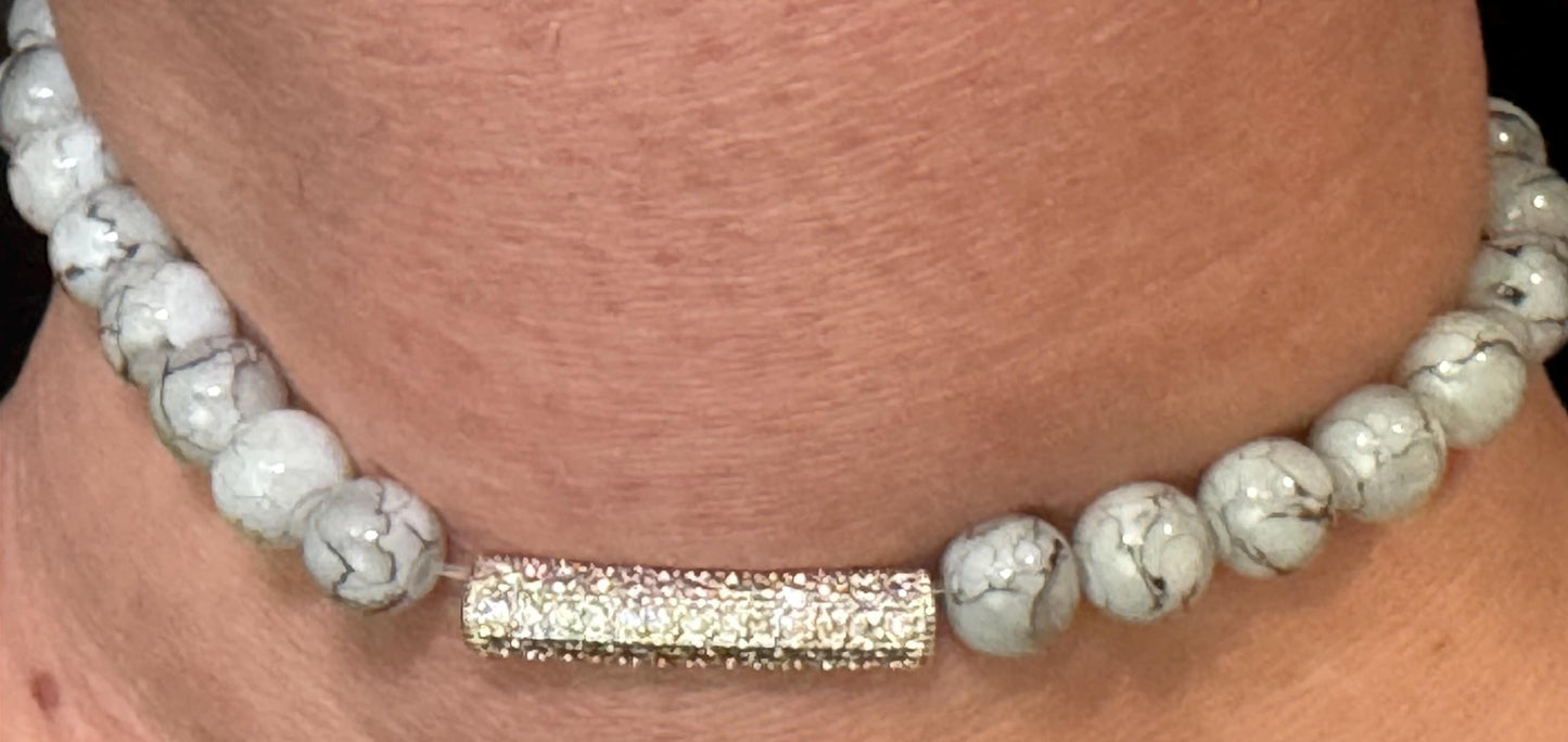 Grey Howlite Beaded Anklet with Silver Rhinestone Accent – Handmade Gemstone Jewelry