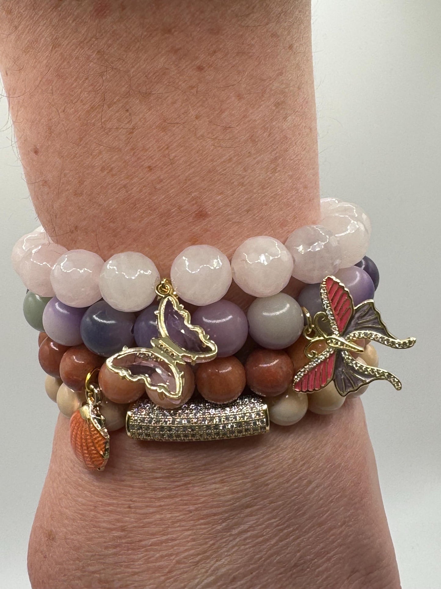 Nude Beaded Bracelet with Rhinestone Bar – Elegant Stretch Bracelet – Minimalist Jewelry for Women