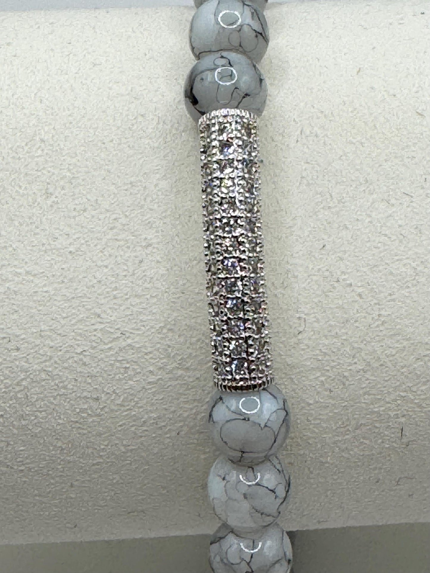 Grey Howlite Beaded Anklet with Silver Rhinestone Accent – Handmade Gemstone Jewelry