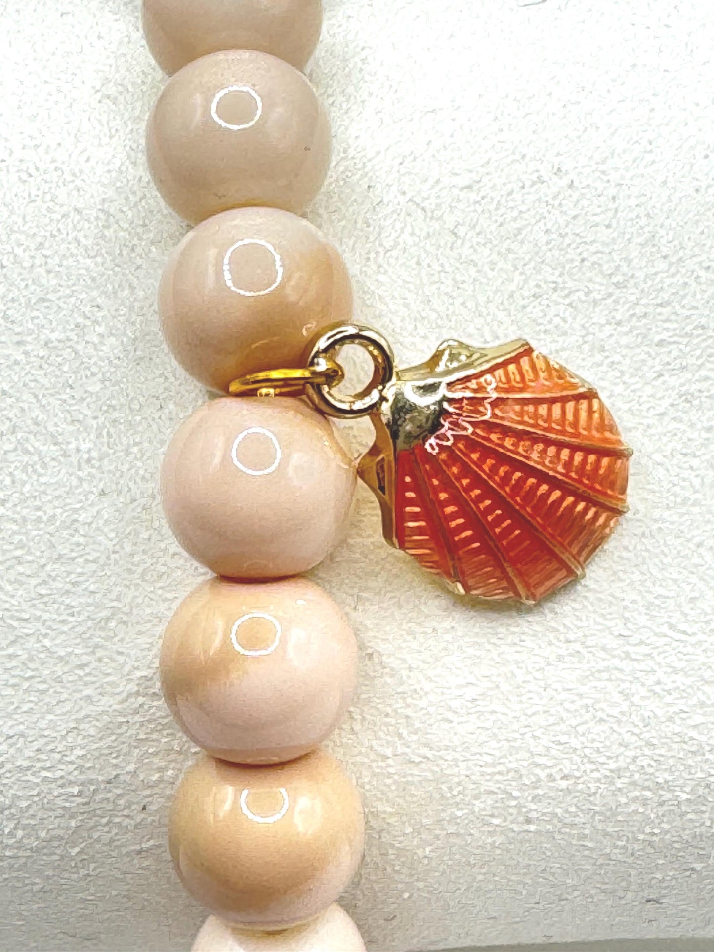 Cream Beaded Anklet with Shell Charm – Boho Beach Jewellery , Summer Anklet for Women